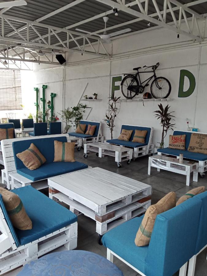 Birdnest Guesthouse, Gaia Rooftop Cafe Kuala Lumpur Exteriér fotografie