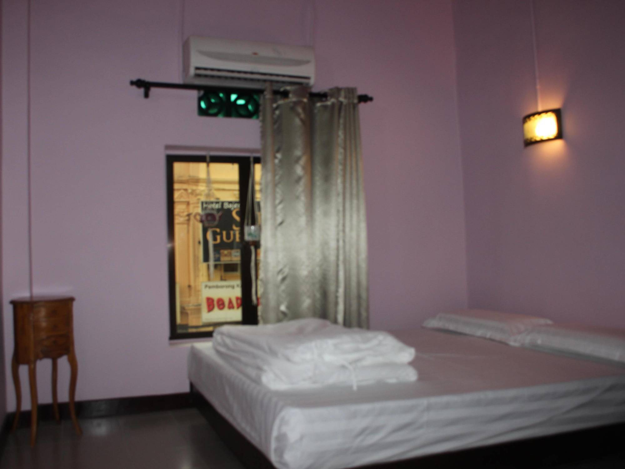 Birdnest Guesthouse, Gaia Rooftop Cafe Kuala Lumpur Exteriér fotografie