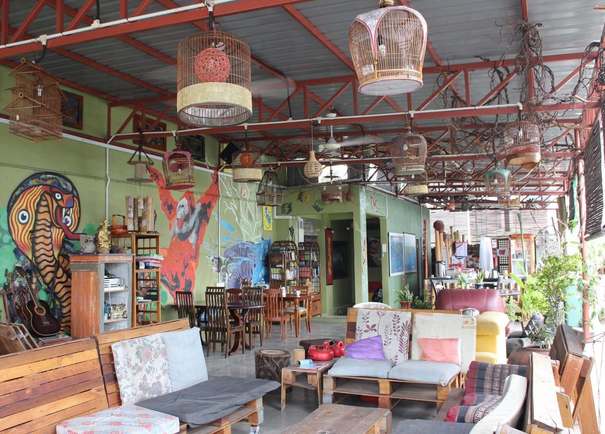 Birdnest Guesthouse, Gaia Rooftop Cafe Kuala Lumpur Exteriér fotografie